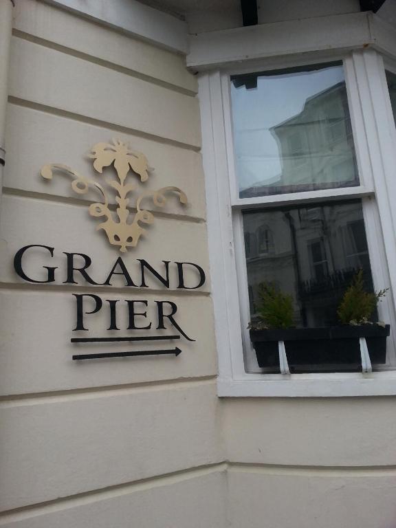 Grand Pier Guest House Brighton Dış mekan fotoğraf